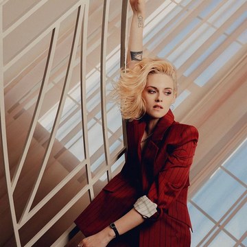 Kristen Stewart - Provocative and Androgynous Shoots in 7kristen_x_2817489970865980469_48286986848.jpg - hidden celebrity photo